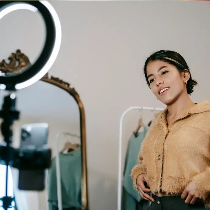 Influencer Marketing An influencer promoting a product online